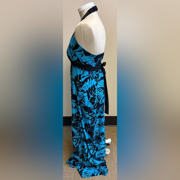 Majora maxi dress Blue & Black floral printed Backless stretchy women's Medium - Picture 4 of 10